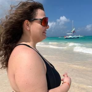 Meet your Posher, Alexane